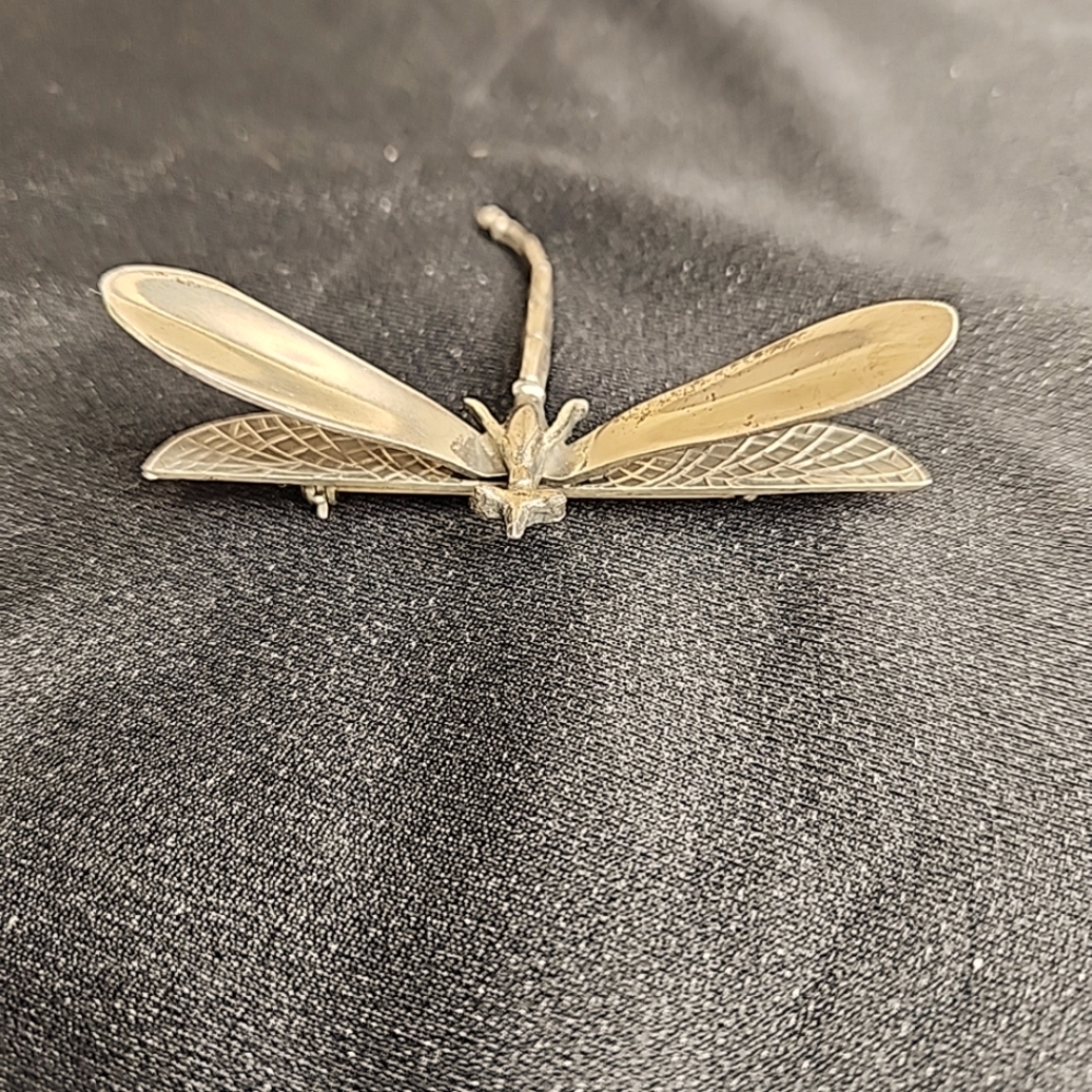 Sterling Silver dragonfly signed 2 " 3D